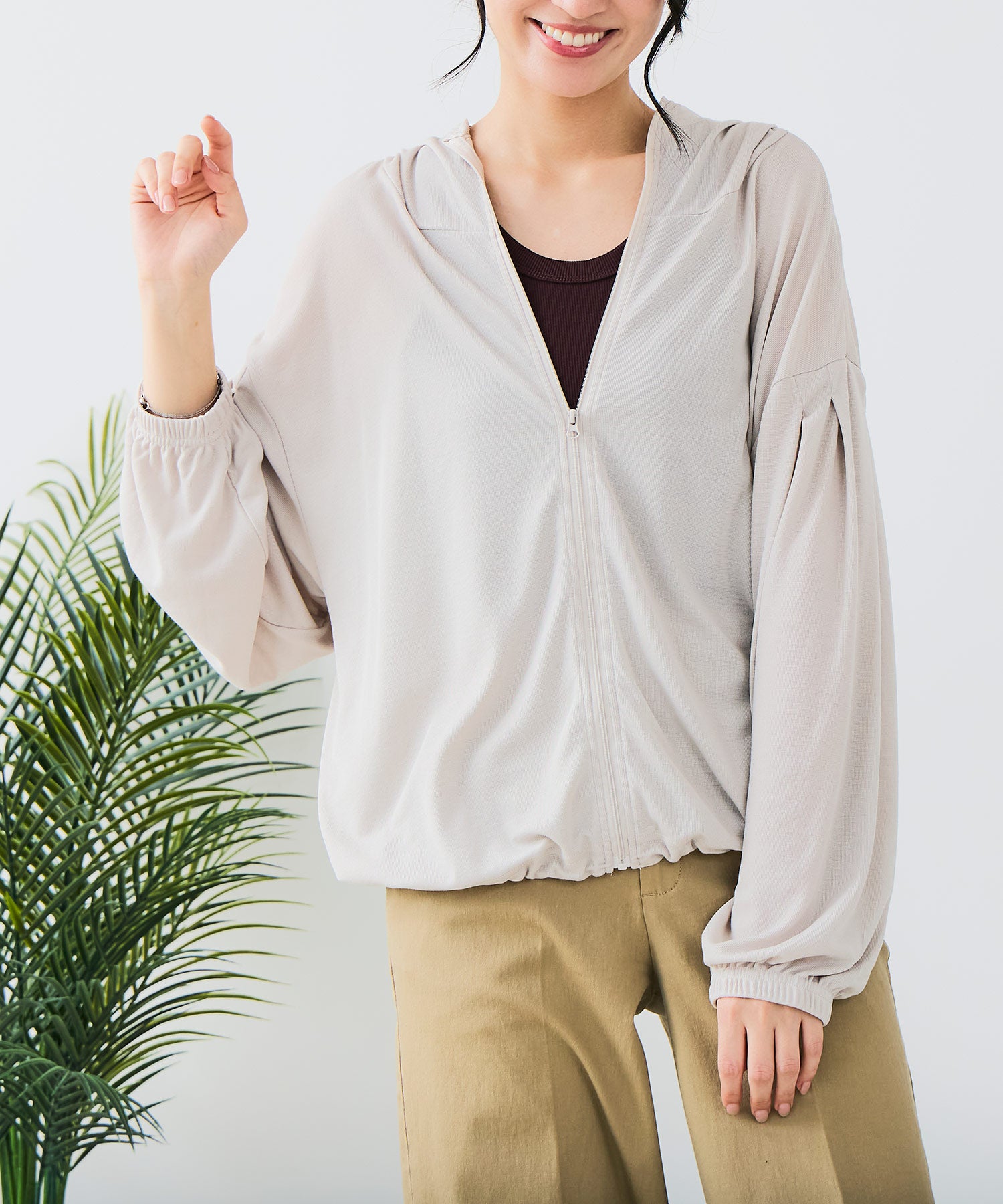 LADIES トップス | ジーンズメイト公式通販