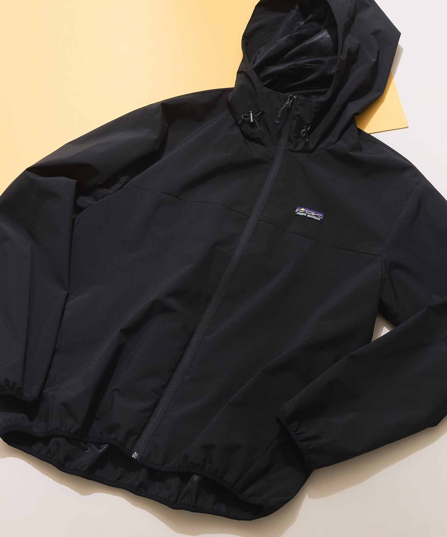 MOUNTAIN PARKA SERISE