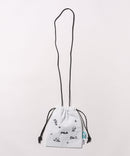 フロント刺繍 ドローストリングミニショルダーバッグ【FILA/フィラ × PEANUTS/ピーナッツ】