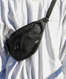 【MEI / メイ】ロゴ刺繍 STANDARD MOON SHOULDER ムーンショルダー ユニセックス