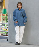 【UNIIT × RED CAP GIRL】 ナチュラルストレッチ バルーンスリーブ ルーズシルエット バック刺繍シャツ