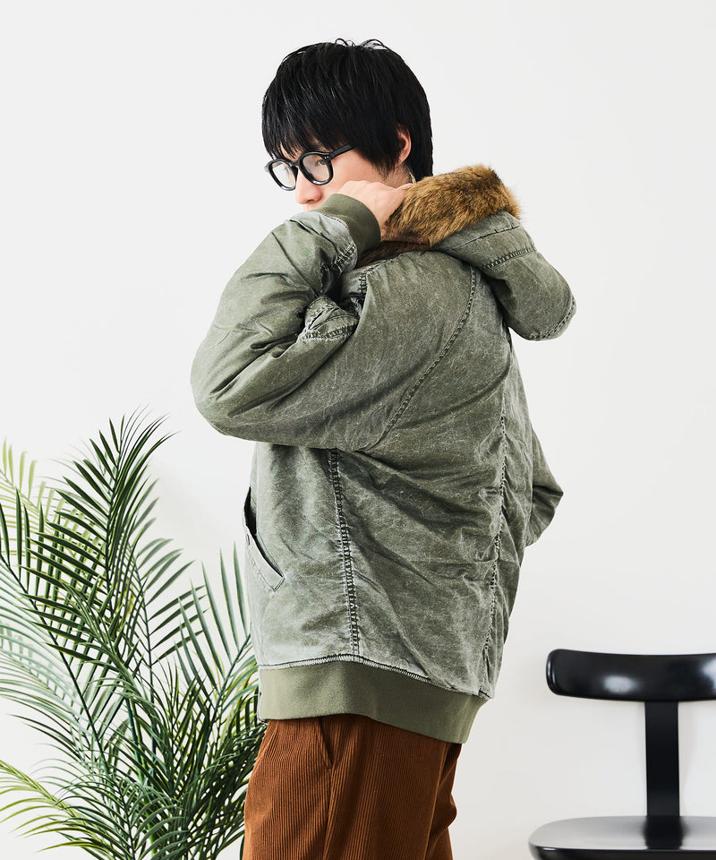 【UNIIT/ユニット】ヴィンテージナイロンN-2B オーバーサイズ 古着加工 衿ファー
