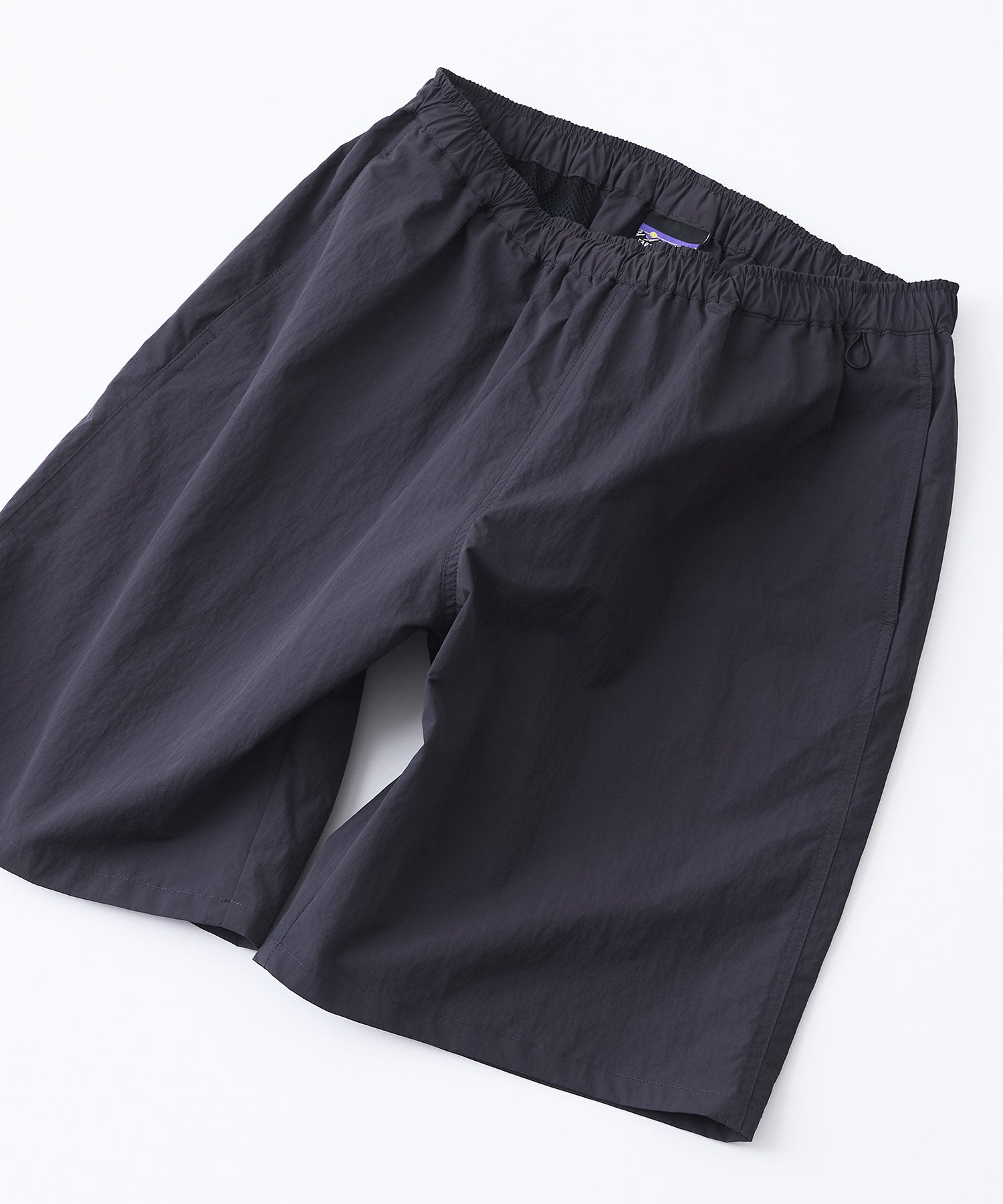 ショートパンツ