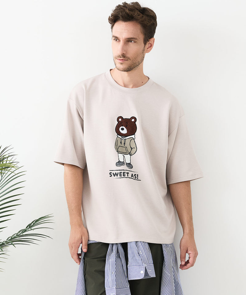 接触冷感 COOLスムース 部分刺繍 プリント リラックスシルエットTシャツ【Blue Standard/ブルースタンダード】