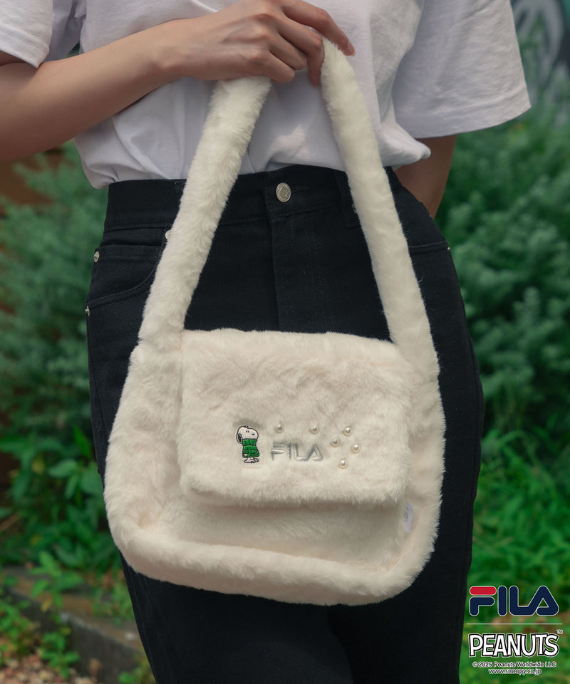 FILA/フィラ × PEANUTS/ピーナッツ】フェイクファーショルダーバッグ