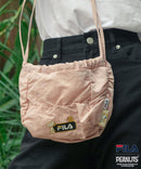 【FILA/フィラ × PEANUTS/ピーナッツ】クシュクシュ ミニショルダーバッグ