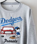 【PEANUTS/ピーナッツ】【ユニセックスデザインでリンクコーデにも◎】MLB×PEANUTS 裏起毛トレーナー 保温 キャラクター ドジャース ヤンキース パイレーツ