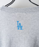 【PEANUTS/ピーナッツ】【ユニセックスデザインでリンクコーデにも◎】MLB×PEANUTS 裏起毛トレーナー 保温 キャラクター ドジャース ヤンキース パイレーツ