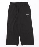 【BEN DAVIS/ベンデイビス】【シンプルながら細かなディティールが光る一本】カーブシルエットワイドパンツ スウェットパンツ イージーパンツ ワンポイント刺繍 ゴリラネームタグ 裾ショックコード ユニセックス