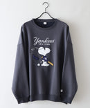 【PEANUTS/ピーナッツ】【ユニセックスデザインでリンクコーデにも◎】MLB×PEANUTS 裏起毛トレーナー 保温 キャラクター ドジャース ヤンキース パイレーツ