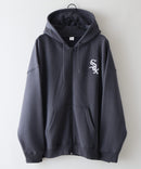 【PEANUTS/ピーナッツ】【ユニセックスデザインでリンクコーデにも◎】MLB×PEANUTS 裏起毛ジップパーカー 保温 キャラクター ドジャース ヤンキース ホワイトソックス