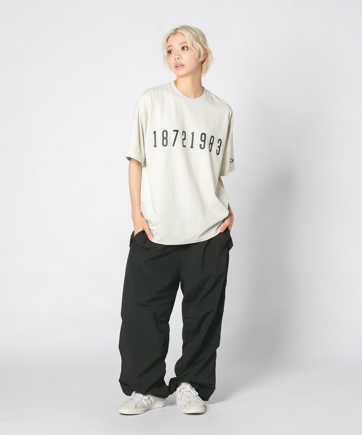 22ssDIOR ナンバリングリラックスフィットTシャツ