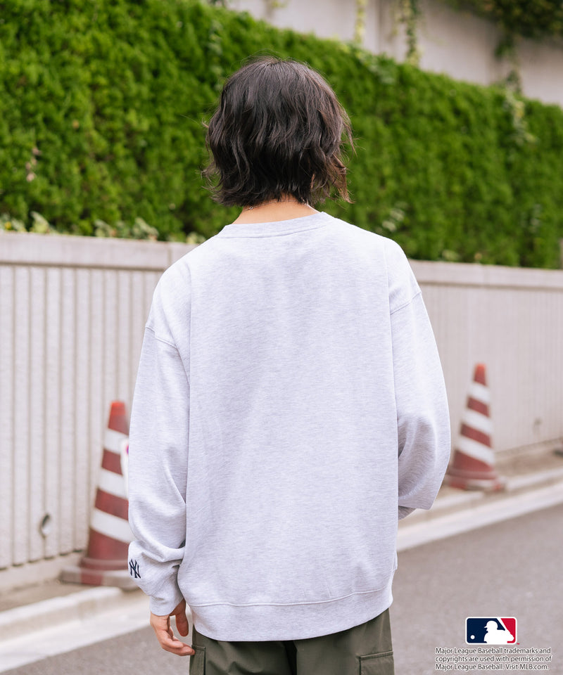 【MLB/メジャーリーグベースボール】 裏起毛 レトロロゴ クルーネックトレーナー スウェット