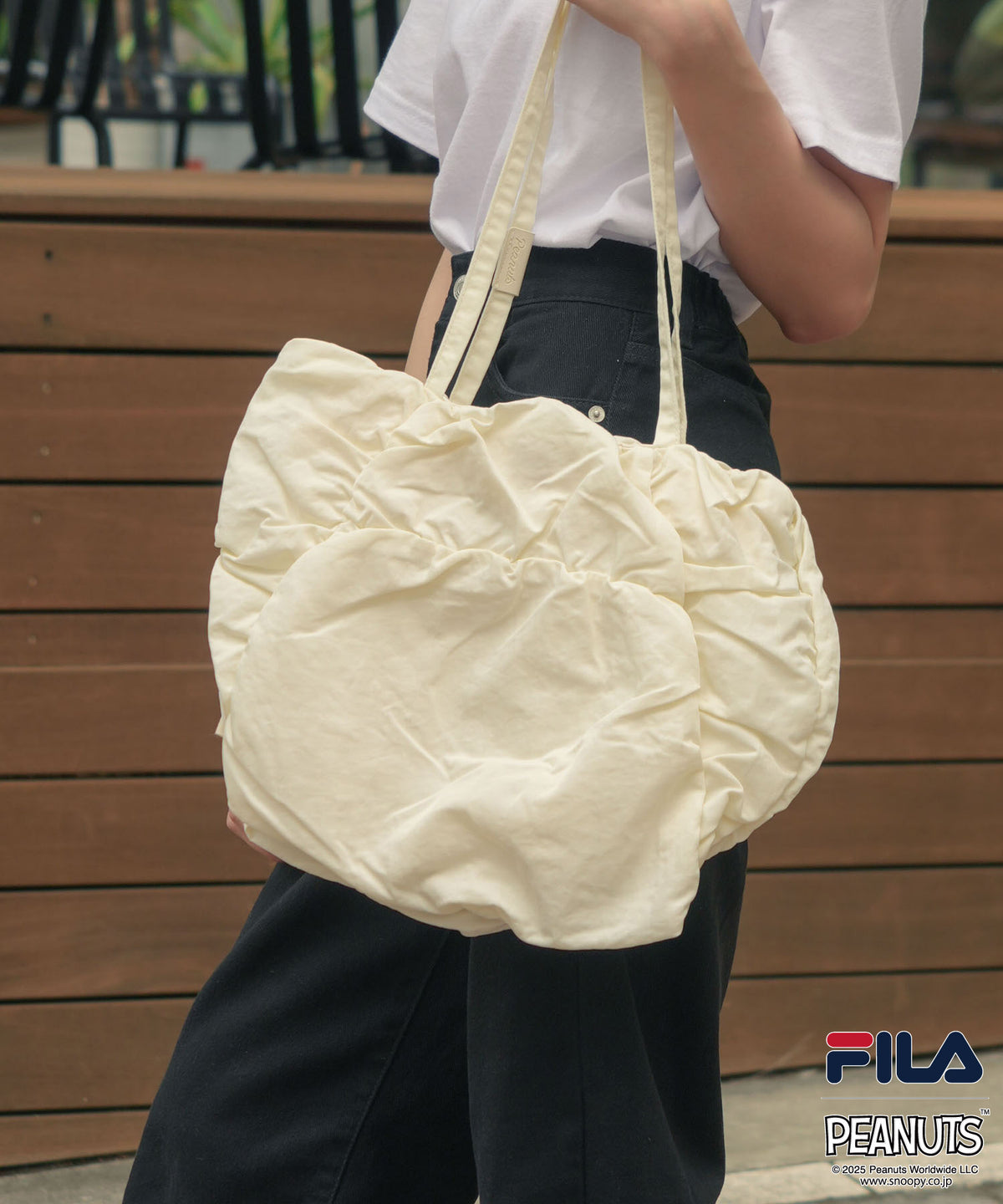 FILA/フィラ × PEANUTS/ピーナッツ】刺繍 トートバッグ