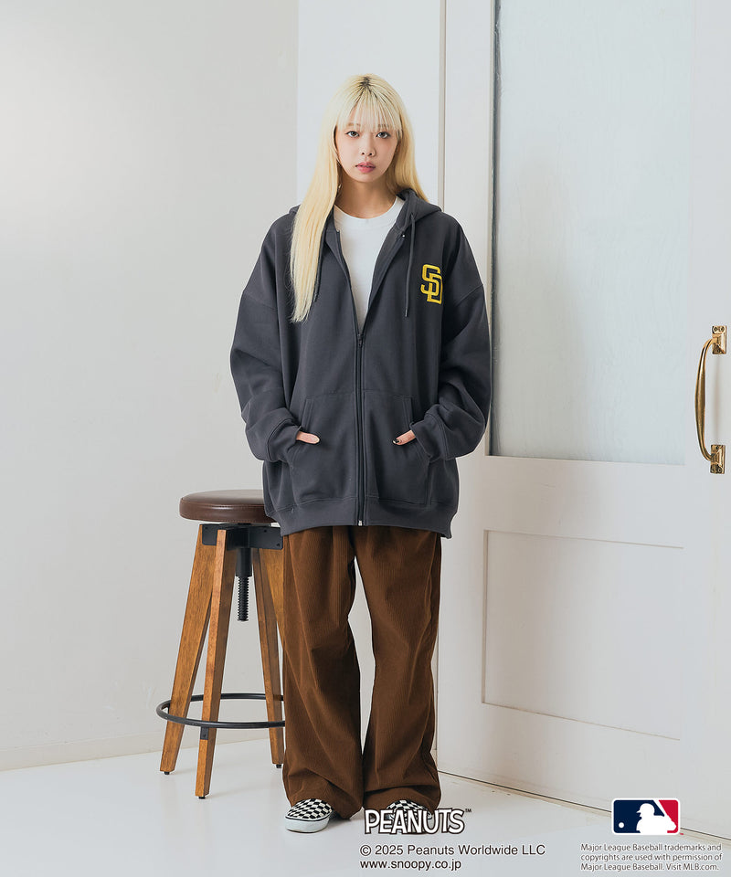 【PEANUTS×MLB】オリジナルデザイン フルジップパーカー ヤンキース ドジャース カブス キャラクター