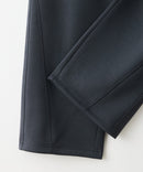 【BLUE STANDARD/ブルースタンダード】パフィースウェット バレルレッグパンツ ストレッチ 体型カバー 春服