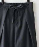 【BRKNHOME/ブロークンホーム】2タック ドレープ スカートパンツ ワイドパンツ スラックス 袴パンツ ❘ジーンズメイト公式オンラインショップ