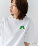 【はらぺこあおむし/The Very Hungry Caterpillar】【コットン100%のしっかりした生地 ドロップショルダー】オリジナルデザイン 刺繍Tシャツ エリック・カール 絵本 キャラクター グッズ ユニセックス