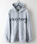 【BRKNHOME/ブロークンホーム】カレッジロゴ プリント フルジップ スウェットパーカー