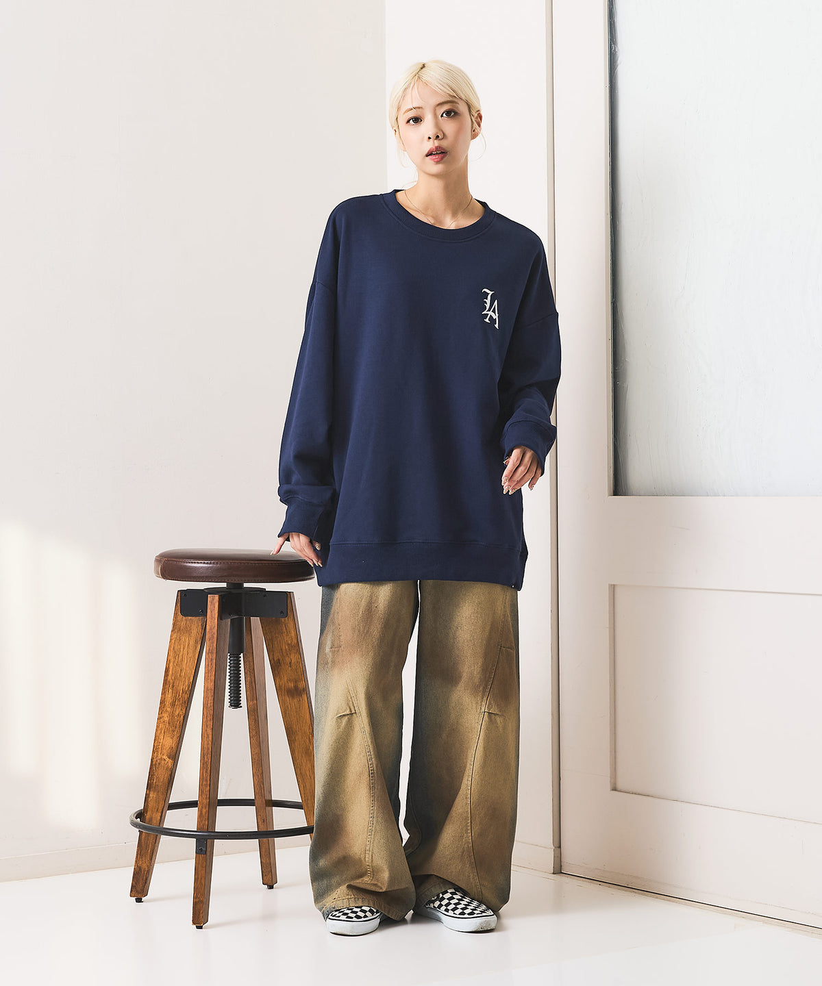 SAVIER：サビアー】LA ロゴ刺繍 ルーズスウェット 【セットアップ可能