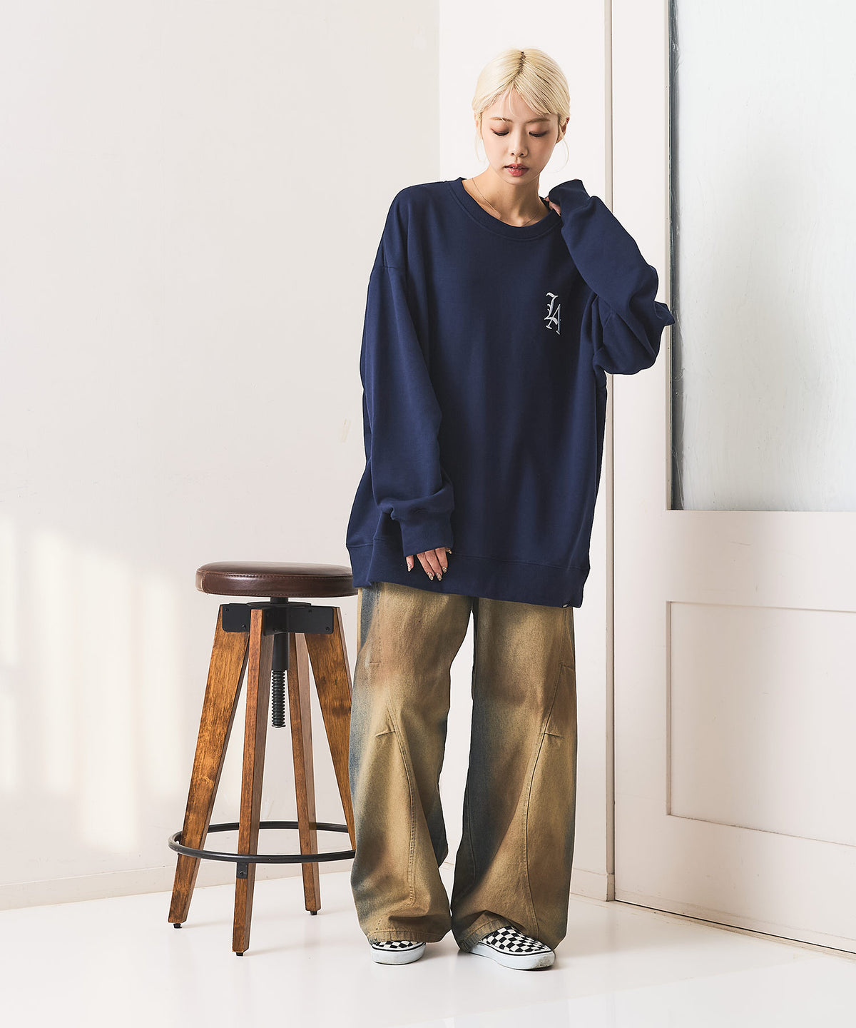 SAVIER：サビアー】LA ロゴ刺繍 ルーズスウェット 【セットアップ可能