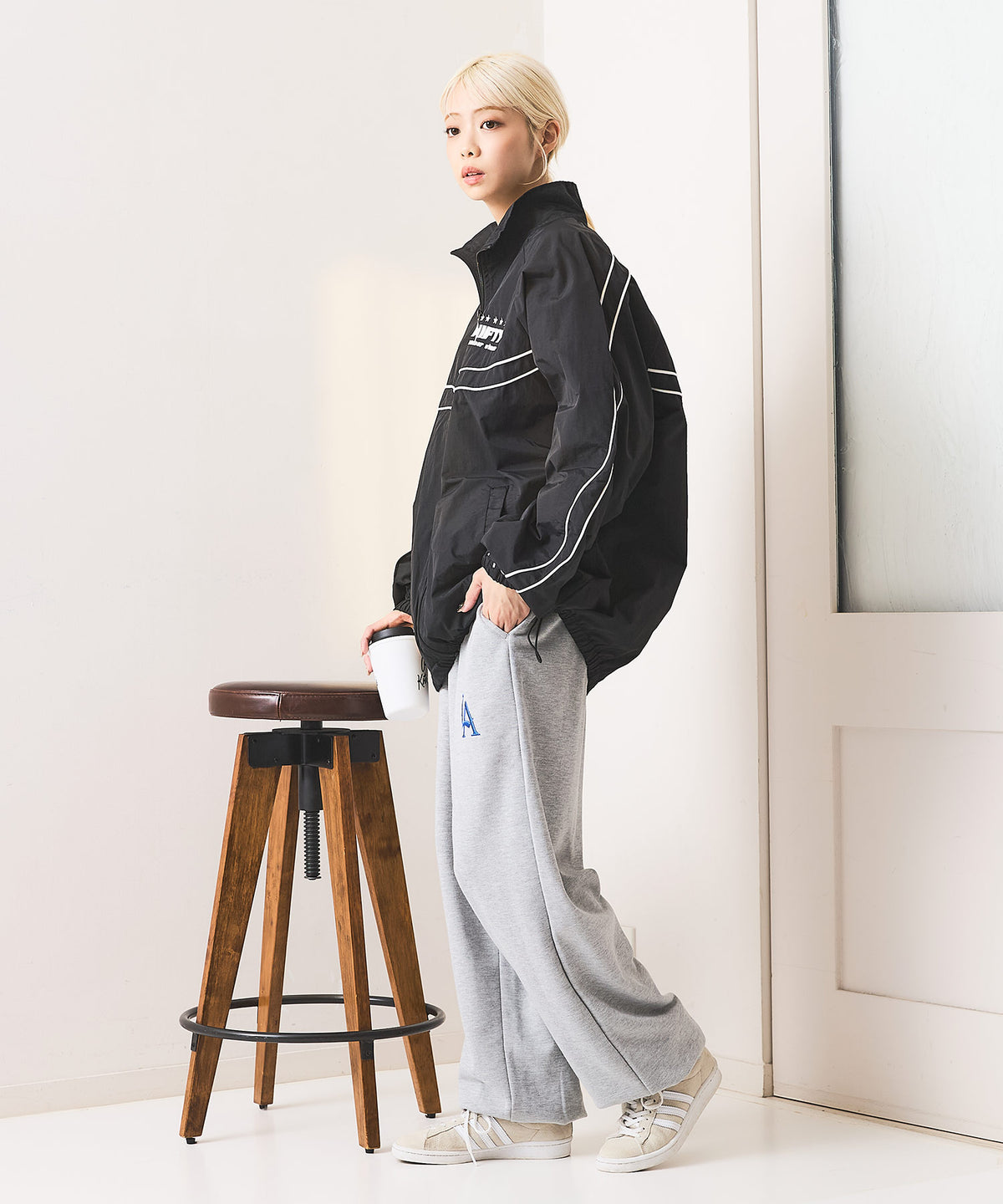 SAVIER：サビアー】LAロゴ刺繍 スウェットパンツ【セットアップ可能】