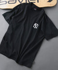 【SAVIER/サビアー】×【ZERO STAIN/ゼロステイン】コラボ NY ロゴ刺繍 半袖 Tシャツ/ NY Logo ブラック ❘ジーンズメイト公式オンラインショップ