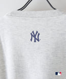 【PEANUTS/ピーナッツ】【ユニセックスデザインでリンクコーデにも◎】MLB×PEANUTS 裏起毛トレーナー 保温 キャラクター ドジャース ヤンキース パイレーツ ❘ジーンズメイト公式オンラインショップ