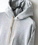 【HANES/ヘインズ】【スタンダードフィットで着る人を選ばない】Hanes SWEATS MOKU スウェットフーディー 綿100% タグレス仕様 フード部二重仕立て ユニセックス