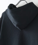 【HANES/ヘインズ】【スタンダードフィットで着る人を選ばない】Hanes SWEATS KURO スウェットフーディー 綿100% タグレス仕様 フード部二重仕立て ユニセックス