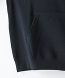 【HANES/ヘインズ】【スタンダードフィットで着る人を選ばない】Hanes SWEATS KURO スウェットフーディー 綿100% タグレス仕様 フード部二重仕立て ユニセックス