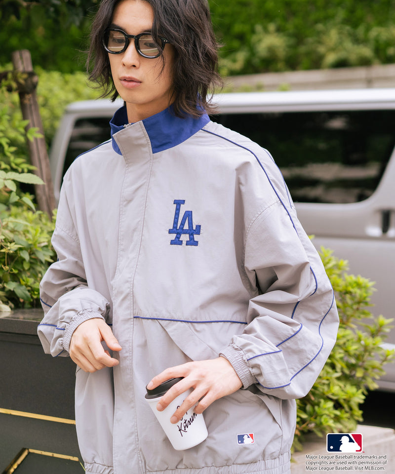 【MLB/メジャーリーグベースボール】パイピングナイロンジャケット