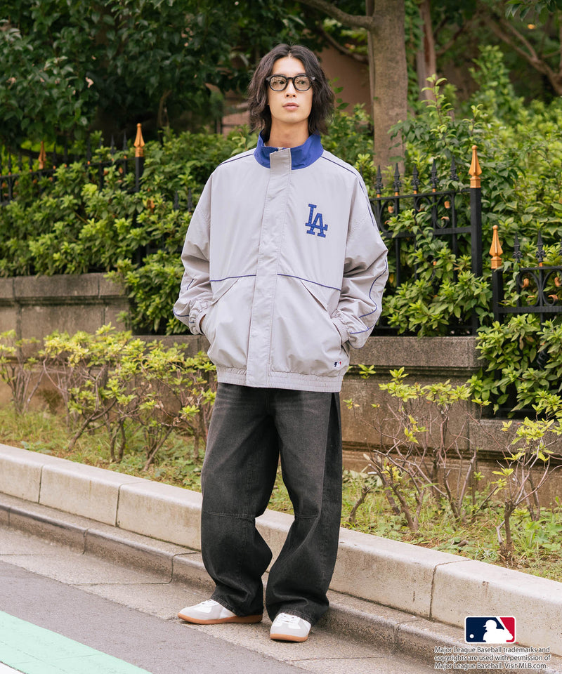 【MLB/メジャーリーグベースボール】パイピングナイロンジャケット