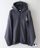 【PEANUTS/ピーナッツ】【ユニセックスデザインでリンクコーデにも◎】MLB×PEANUTS 裏起毛ジップパーカー 保温 キャラクター ドジャース ヤンキース ホワイトソックス