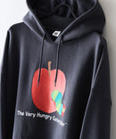 【はらぺこあおむし/The Very Hungry Caterpillar】【ユニセックスデザインでリンクコーデにも◎】裏起毛プルオーバーパーカー フーディ 保温 エリック・カール 絵本 キャラクター グッズ
