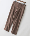 【BLUE STANDARD/ブルースタンダード】快適スーパーストレッチパンツ すっきりテーパード 遮熱 UVカット 冷感 軽量 イージーケア 毛玉レス ブラウン ❘ジーンズメイト公式オンラインショップ