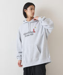 【（What it isNt）ART BY MARKGONZALES / (ワットイットイズント) アートバイマークゴンザレス】703号室コラボのBIGシルエットプリントプルパーカー zo