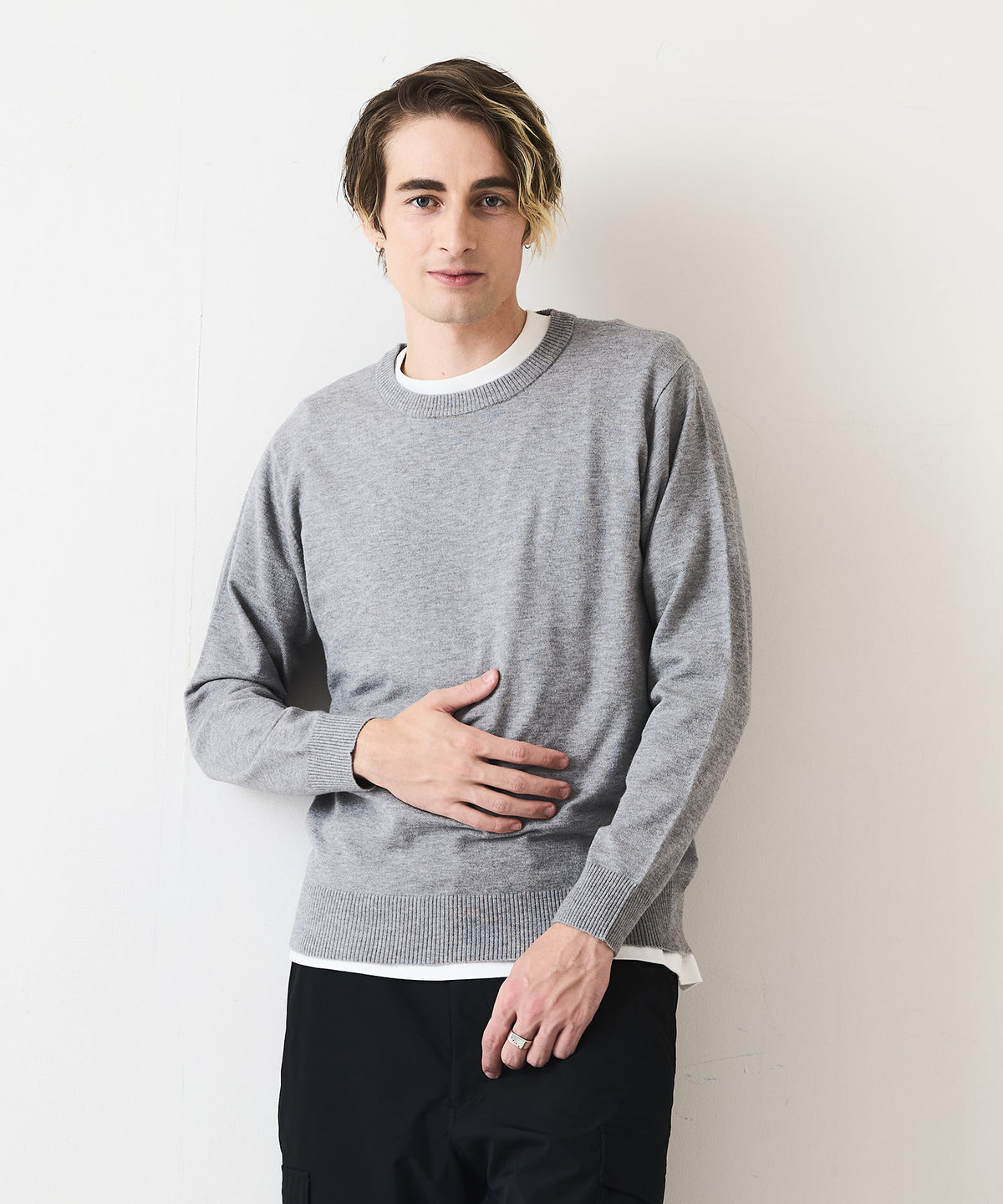 高機能カシミヤタッチ クルーネック セーター 素肌で着れるセーター