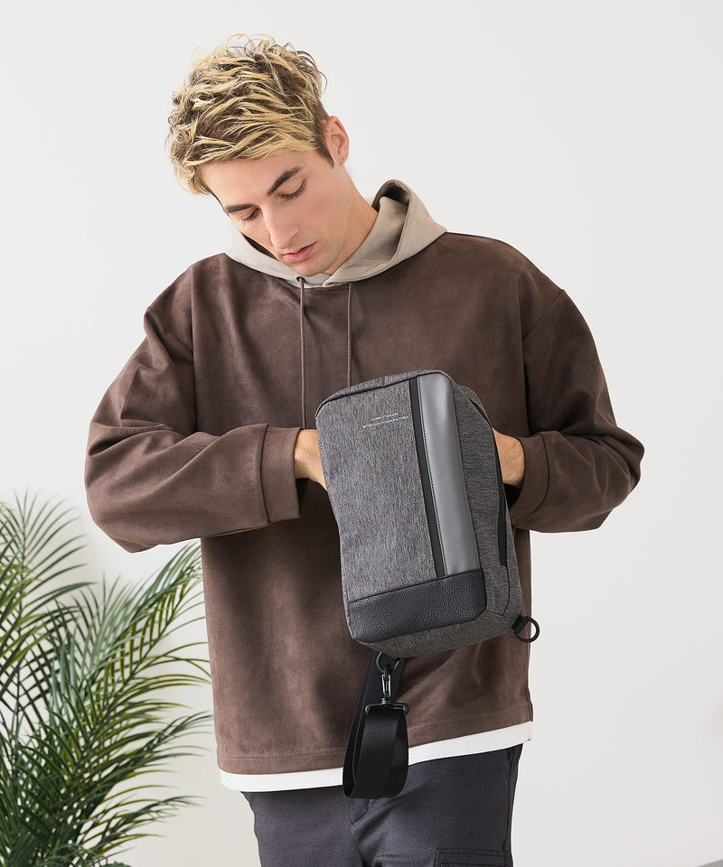 【BLUE STANDARD/ブルースタンダード】切り替え フェイクレザー ボディーバッグ