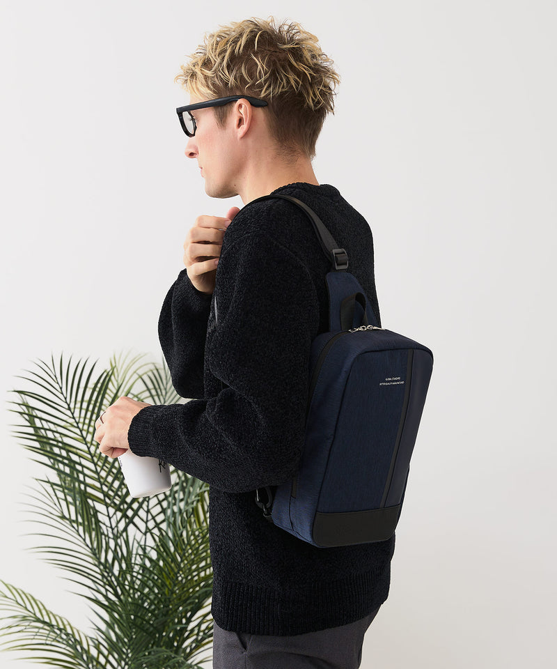 【BLUE STANDARD/ブルースタンダード】切り替え フェイクレザー ボディーバッグ