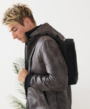 【BLUE STANDARD/ブルースタンダード】切り替え フェイクレザー ボディーバッグ