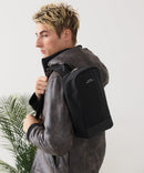 【BLUE STANDARD/ブルースタンダード】切り替え フェイクレザー ボディーバッグ