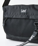 【Lee/リー】【撥水ポリエステル素材を使用】フラップショルダーバッグ コンパクト テープチャーム付き デイリーユース ❘ジーンズメイト公式オンラインショップ