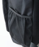 【Lee/リー】【容量21L 撥水加工を施したポリエステル素材を使用】ボックスリュックA シンプル スタイリッシュ ブランドロゴ テープチャーム付き デイリーユース 通勤 通学 ❘ジーンズメイト公式オンラインショップ