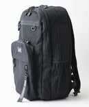 【Lee/リー】【容量23L 撥水加工を施したポリエステル素材を使用】フロントメッシュリュック スポーティ テープチャーム付き デイリーユース 通勤 通学 ❘ジーンズメイト公式オンラインショップ