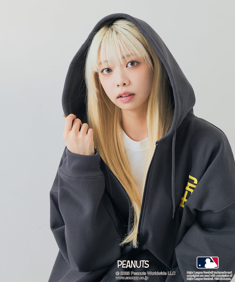 【PEANUTS×MLB】オリジナルデザイン フルジップパーカー ヤンキース ドジャース カブス キャラクター