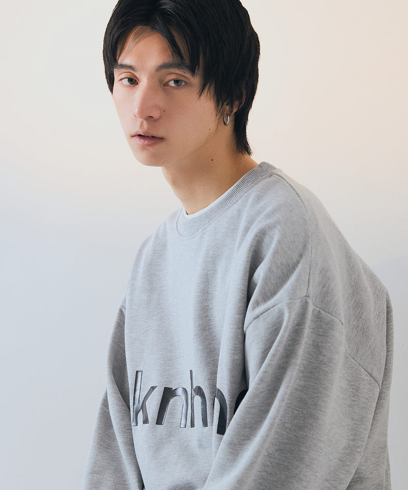 【BRKNHOME/ブロークンホーム】ブランドロゴ プリント スウェットトレーナー