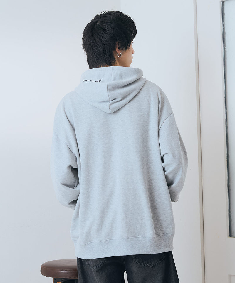 【BRKNHOME/ブロークンホーム】カレッジロゴ プリント フルジップ スウェットパーカー