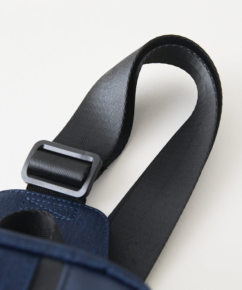 【BLUE STANDARD/ブルースタンダード】切り替え フェイクレザー ボディーバッグ