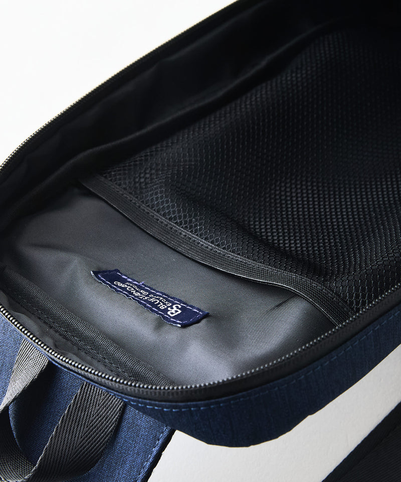 【BLUE STANDARD/ブルースタンダード】切り替え フェイクレザー ボディーバッグ